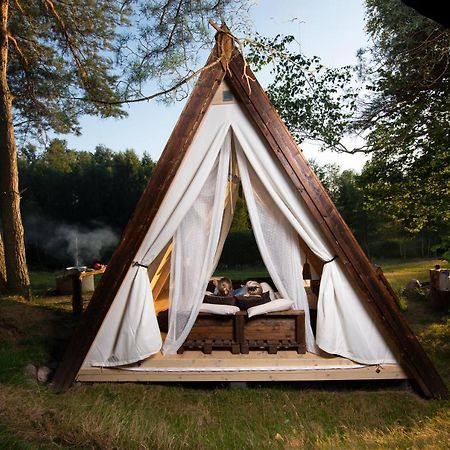 Sandfallet Glamping ลาโฮล์ม ภายนอก รูปภาพ